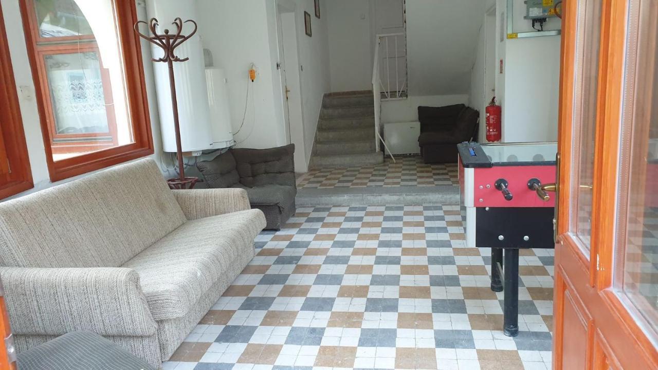 Aqua Hostel Siofok Bagian luar foto