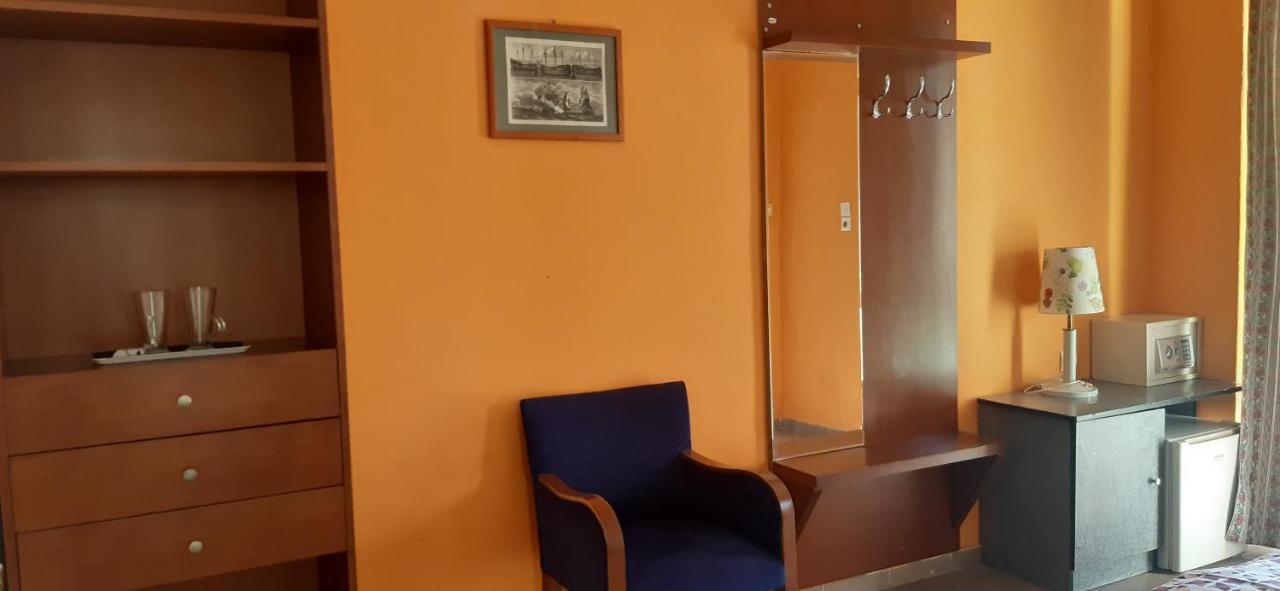 Aqua Hostel Siofok Bagian luar foto